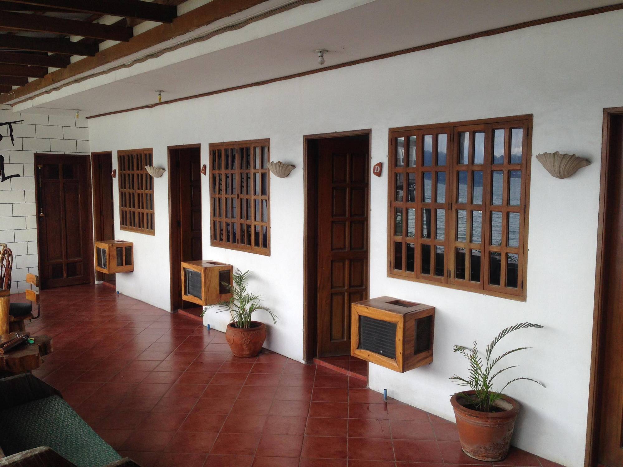 Harleys Hotel Olongapo Exterior foto
